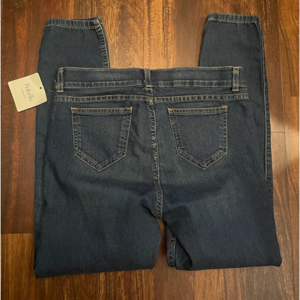 Rafaella Weekend Skinny Leg Slim Fit Jean - Picture 5 of 5
